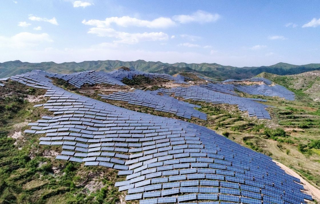 中國光伏發(fā)電新增裝機容量連續(xù)五年全球第一(圖1) 光伏發(fā)電