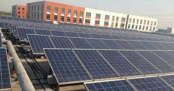 廠房屋頂成遭瘋搶,光伏+工業形勢大好(圖1) 工商業光伏屋頂