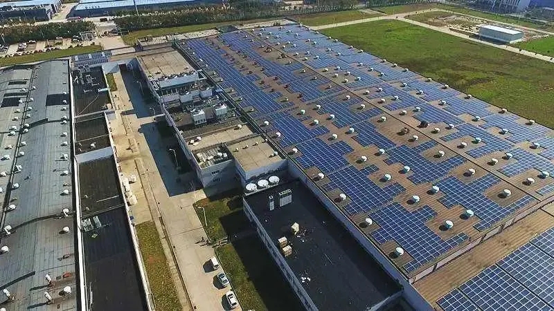 工商業(yè)屋頂光伏發(fā)電四大發(fā)電的四大理由!(圖1) 工商業(yè)屋頂光伏發(fā)電四大發(fā)電的四大理由!(圖1)