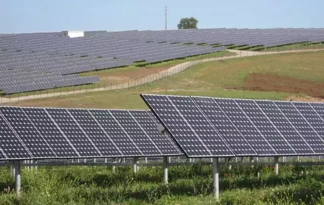 光伏并網發(fā)電安裝